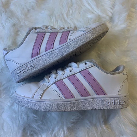 girls sneakers size 11